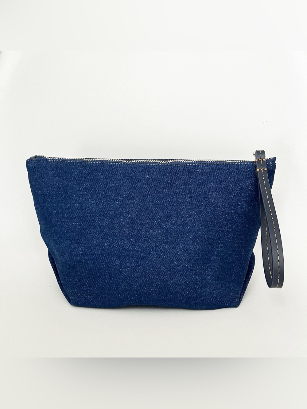 NEW Madewell Blue Denim Pouch Clutch Wristlet Cosmetic Bag Minimalist Classic